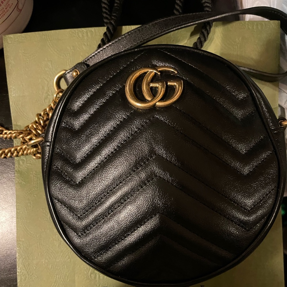 Gucci marmont circle bag